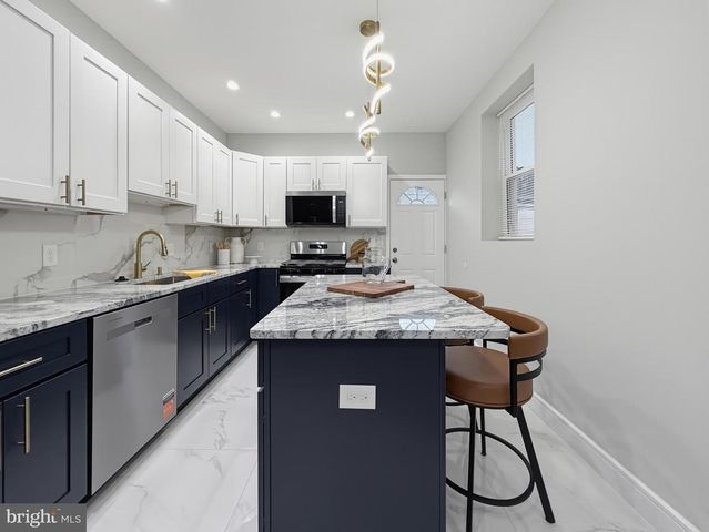 5357 N SYDENHAM ST, Philadelphia, PA 19141
