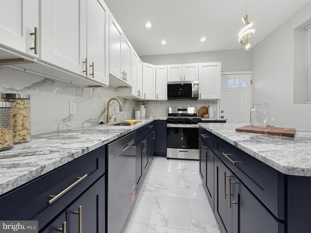 5357 N SYDENHAM ST, Philadelphia, PA 19141