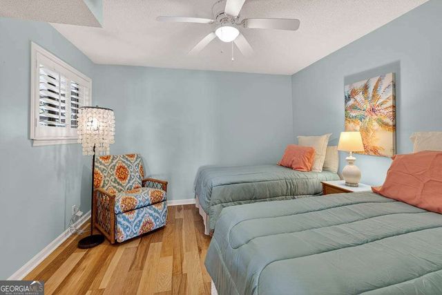 100 Floyd Street 201, St. Simons, GA 31522