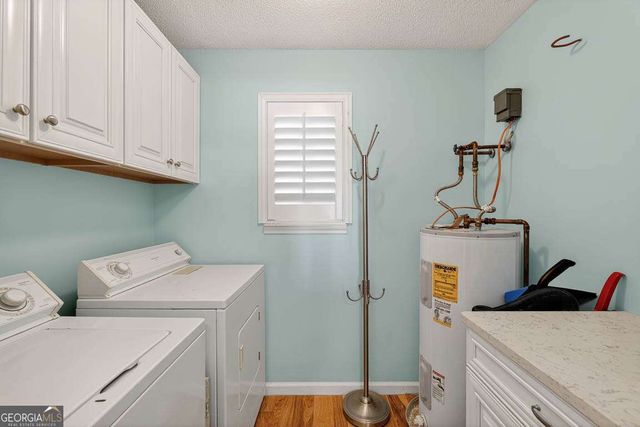 100 Floyd Street 201, St. Simons, GA 31522