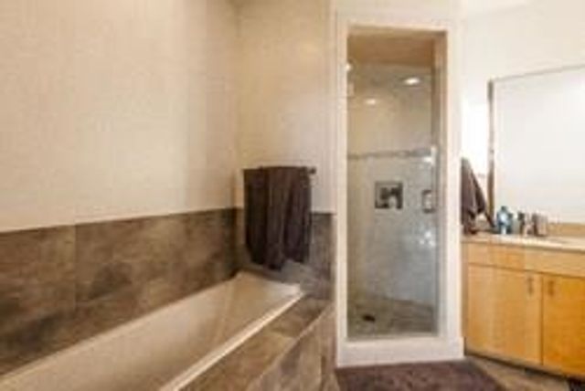 301 NE 4th Street 11, Oklahoma City, OK 73104