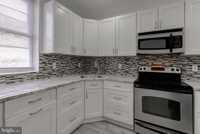 1114 S 54TH ST, Philadelphia, PA 19143