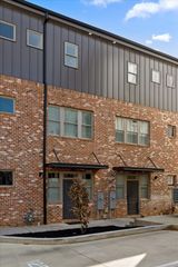 895 Cherokee Blvd # 105, Chattanooga, TN 37405