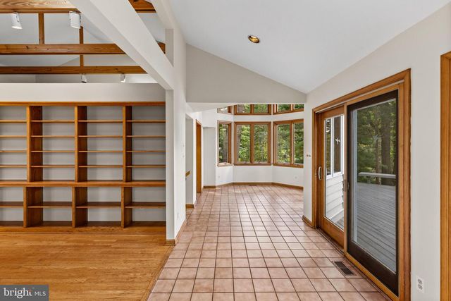 105 WALLACE MANOR RD, Edgewater, MD 21037