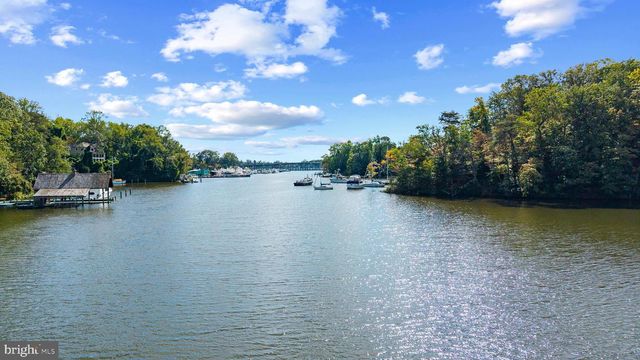 105 WALLACE MANOR RD, Edgewater, MD 21037