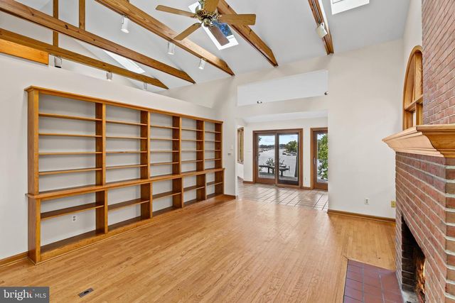 105 WALLACE MANOR RD, Edgewater, MD 21037