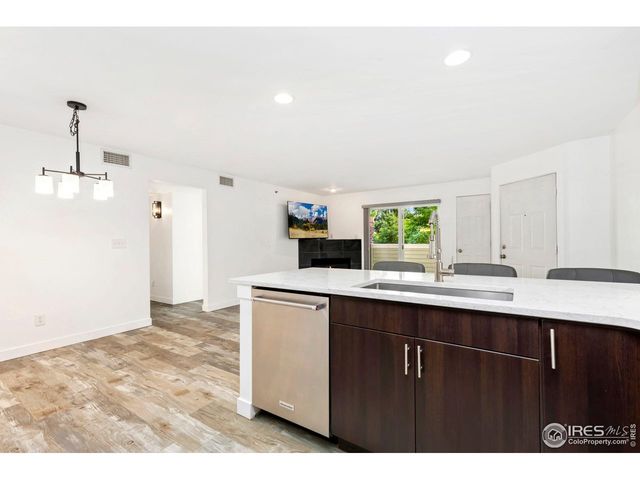 33 S Boulder Cir 306, Boulder, CO 80303