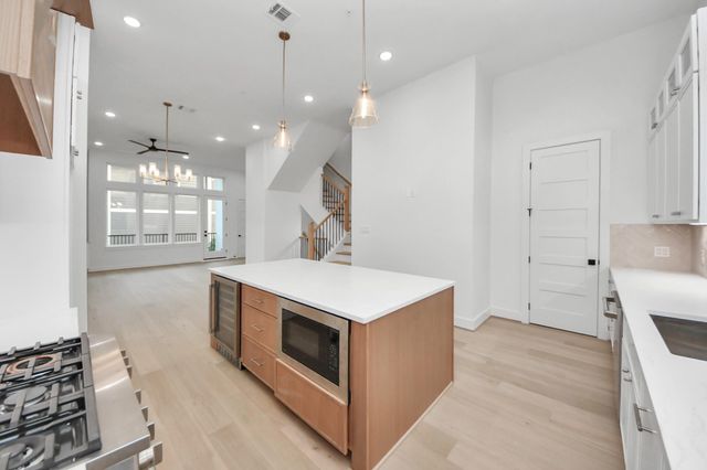 4819 Austin Street A, Houston, TX 77004