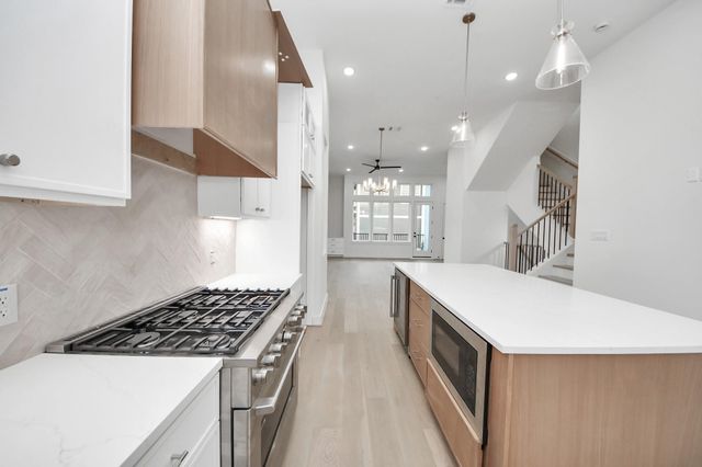 4819 Austin Street A, Houston, TX 77004
