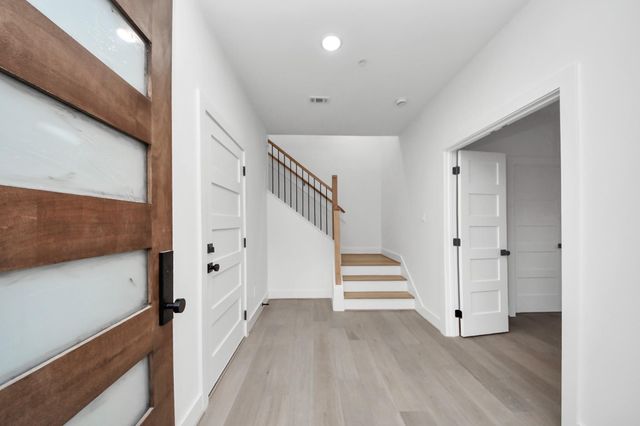 4819 Austin Street A, Houston, TX 77004