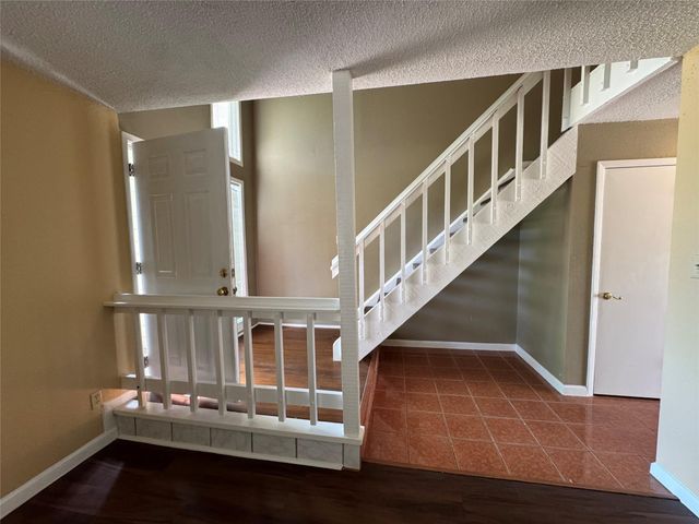 7170 S Dairy Ashford Road, Houston, TX 77072