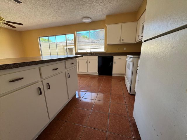 7170 S Dairy Ashford Road, Houston, TX 77072