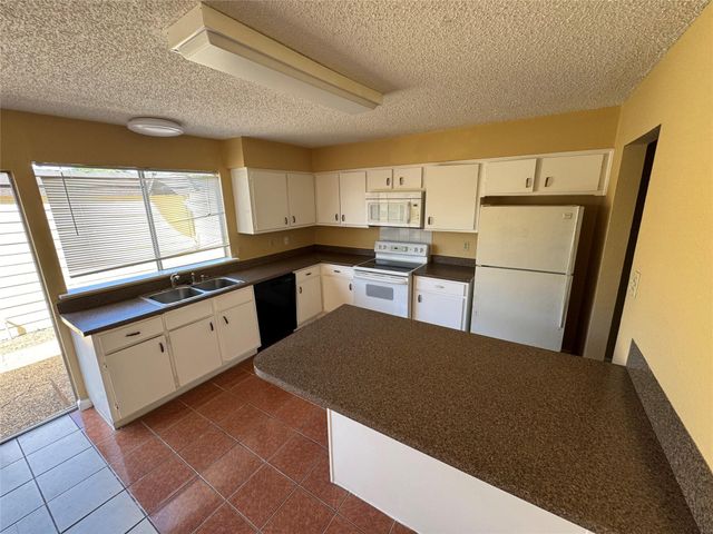 7170 S Dairy Ashford Road, Houston, TX 77072