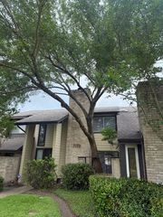 7170 S Dairy Ashford Road, Houston, TX 77072