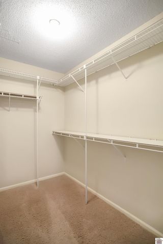 2200 Brookhaven Dr, Murray, KY 42071