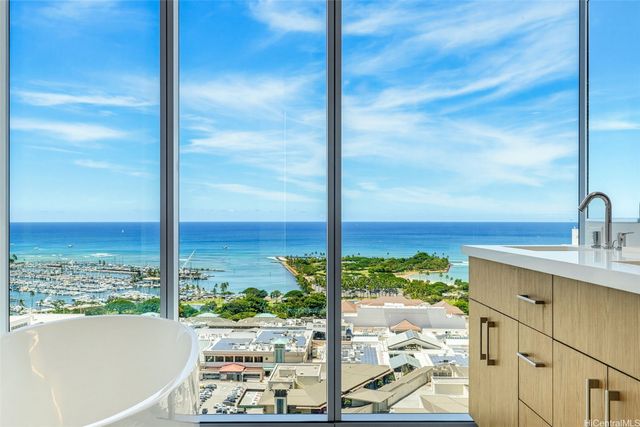 629 Keeaumoku Street 2901, Honolulu, HI 96814