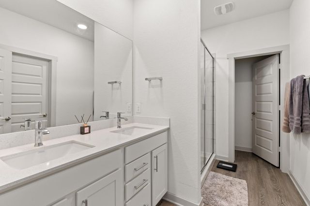 121 New Hampton WAY, San Marcos, TX 78666