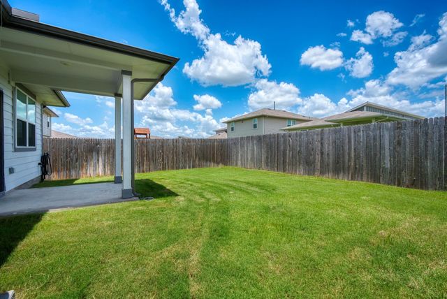121 New Hampton WAY, San Marcos, TX 78666