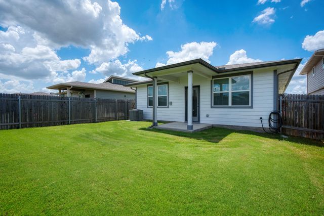 121 New Hampton WAY, San Marcos, TX 78666