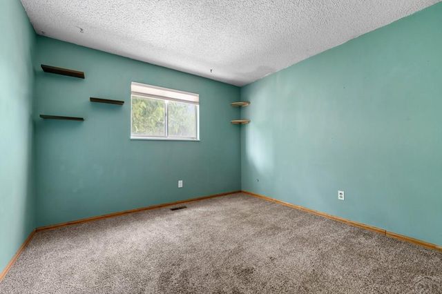 4 Wallflower Court, Pueblo, CO 81001