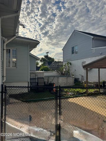 225 Carr Avenue, Keansburg, NJ 07734