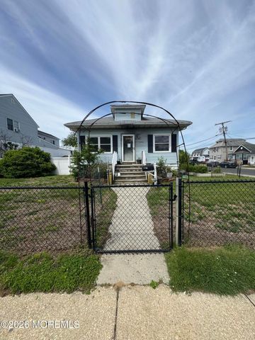 225 Carr Avenue, Keansburg, NJ 07734