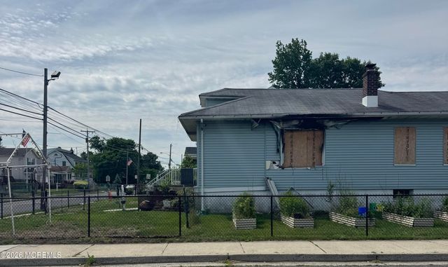 225 Carr Avenue, Keansburg, NJ 07734
