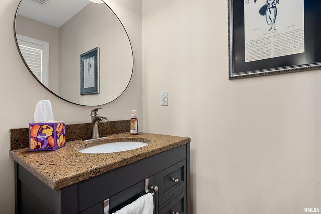 4609 N WEAVERRIDGE Boulevard, Peoria, IL 61615