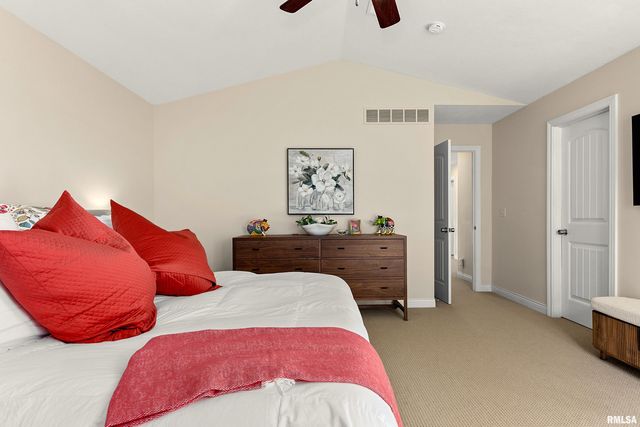 4609 N WEAVERRIDGE Boulevard, Peoria, IL 61615