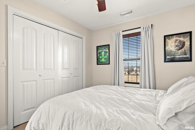 4609 N WEAVERRIDGE Boulevard, Peoria, IL 61615