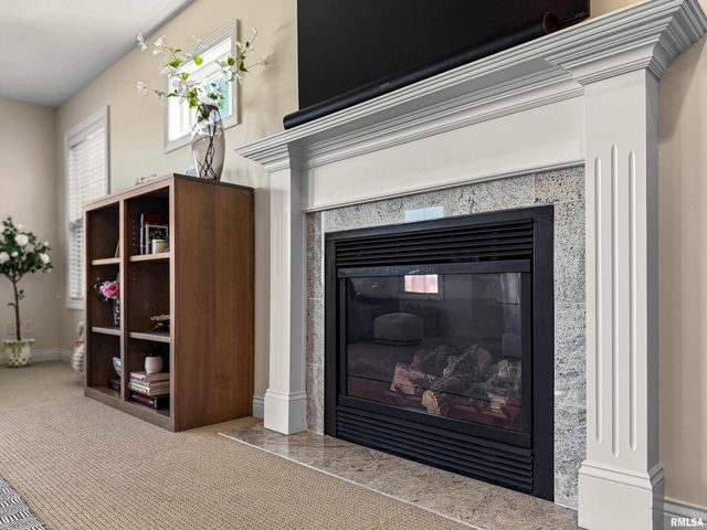 4609 N WEAVERRIDGE Boulevard, Peoria, IL 61615