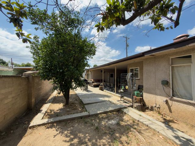 34 E Mckinley Avenue, Fresno, CA 93728