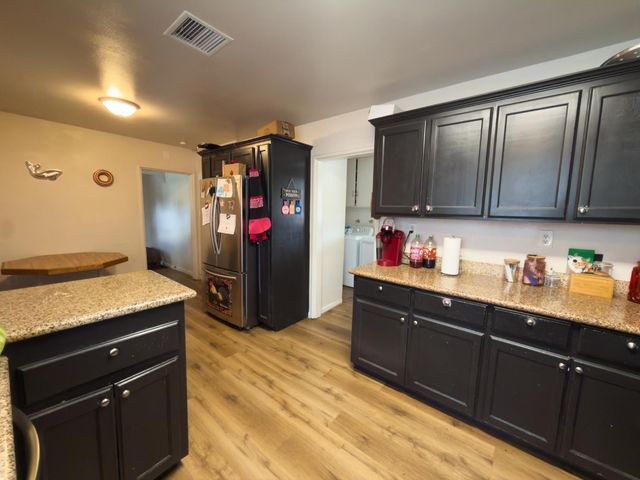34 E Mckinley Avenue, Fresno, CA 93728
