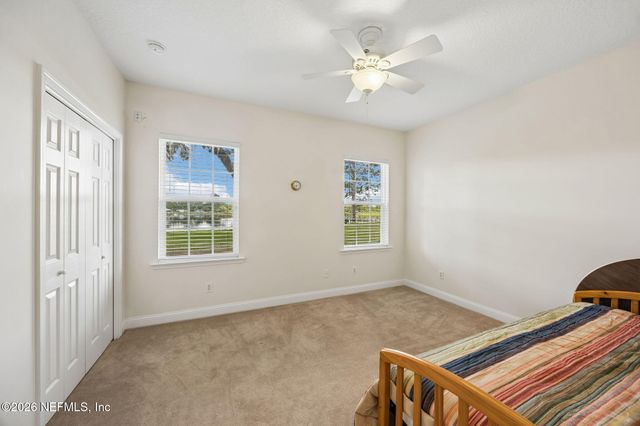 105 Sunny Ln, Pomona Park, FL 32181