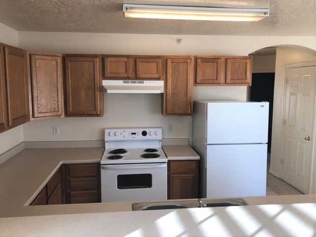 1918 Buena Vista Drive SE B, Albuquerque, NM 87108
