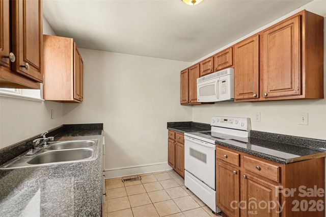 2530 E 7th Street, Charlotte, NC 28204