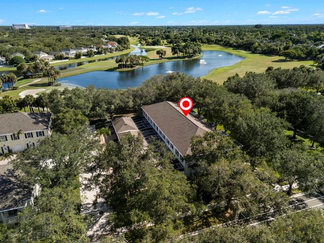 108 Courtenay Court, Jupiter, FL 33458