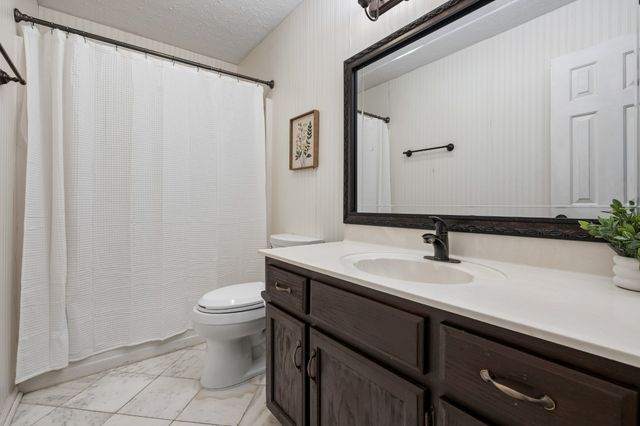 108 Redbud Dr, Hendersonville, TN 37075