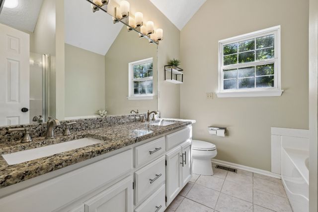 108 Redbud Dr, Hendersonville, TN 37075