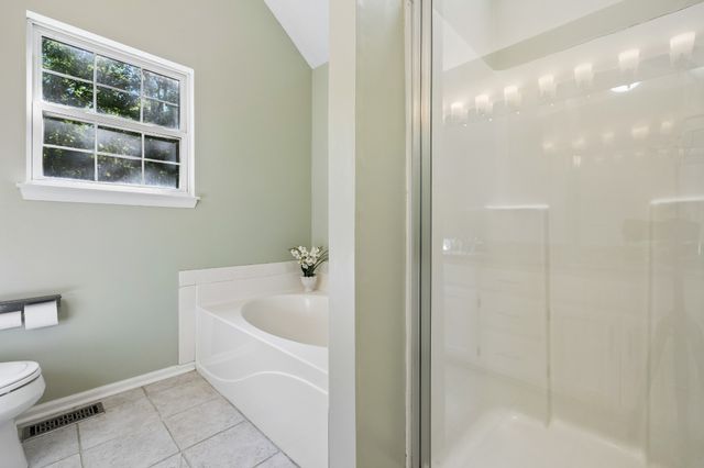 108 Redbud Dr, Hendersonville, TN 37075