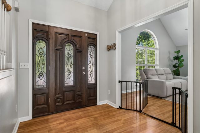 108 Redbud Dr, Hendersonville, TN 37075