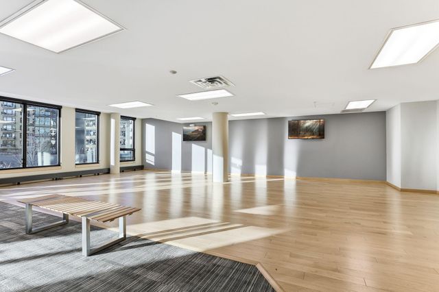 1240 S 2nd Street 604, Minneapolis, MN 55415