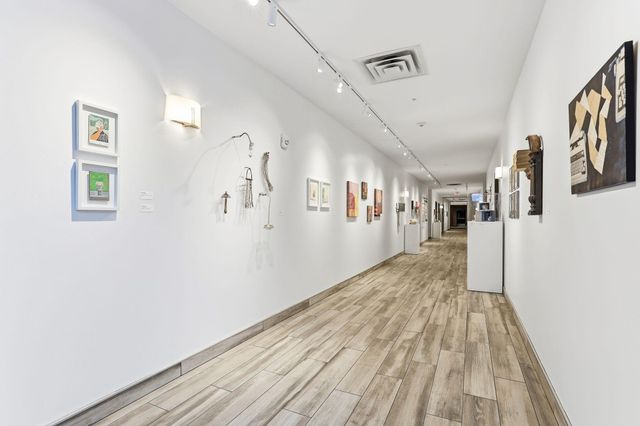 1240 S 2nd Street 604, Minneapolis, MN 55415