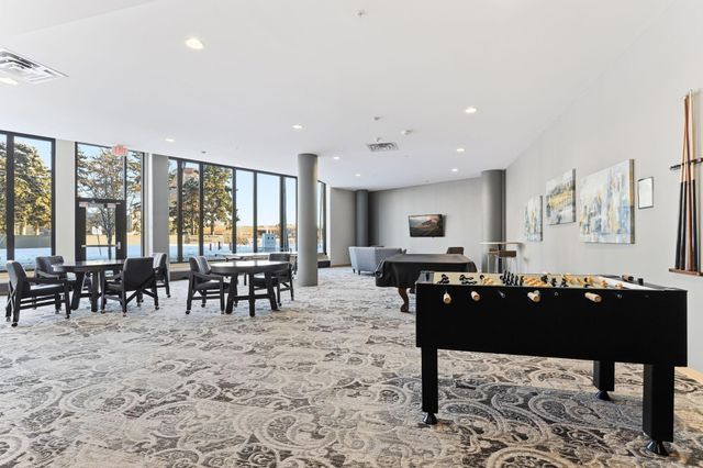 1240 S 2nd Street 604, Minneapolis, MN 55415