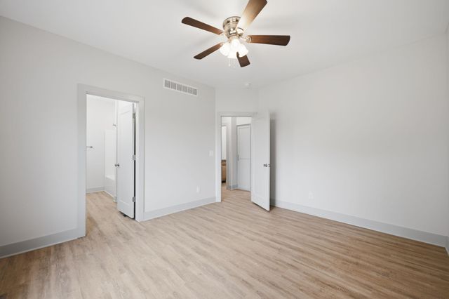 1118 S Sontag, Derby, KS 67037