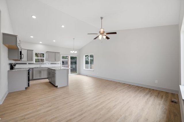 1118 S Sontag, Derby, KS 67037