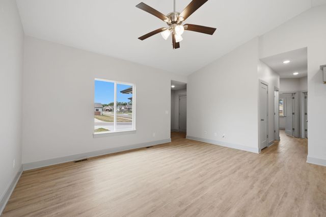 1118 S Sontag, Derby, KS 67037