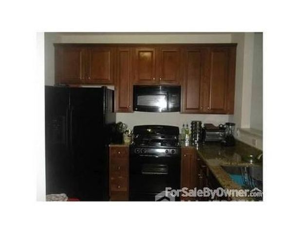 802 Edison Glen Terrace, Edison, NJ 08837