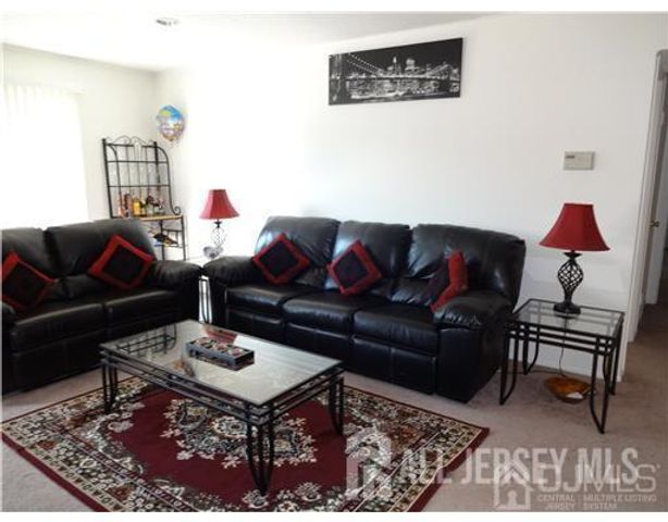 802 Edison Glen Terrace, Edison, NJ 08837