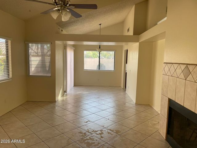 4587 W HARRISON Street, Chandler, AZ 85226